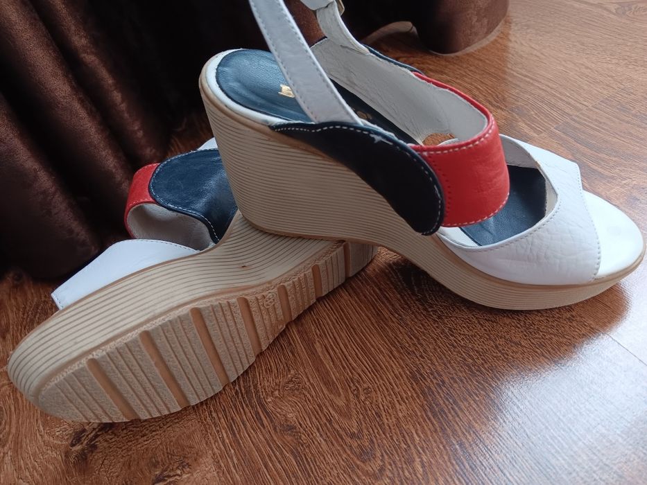 Сандали от естествена кожа, 36 номер