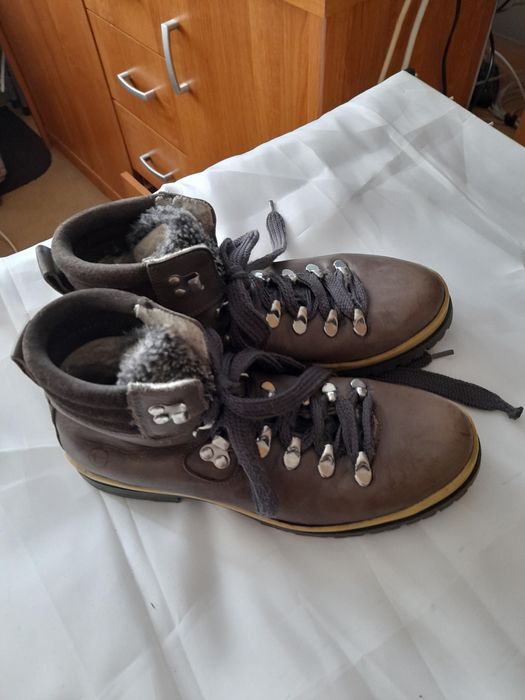 Спортни /туристически/ боти на ROVER, ном.40 и TAMARIS ном.37, 38