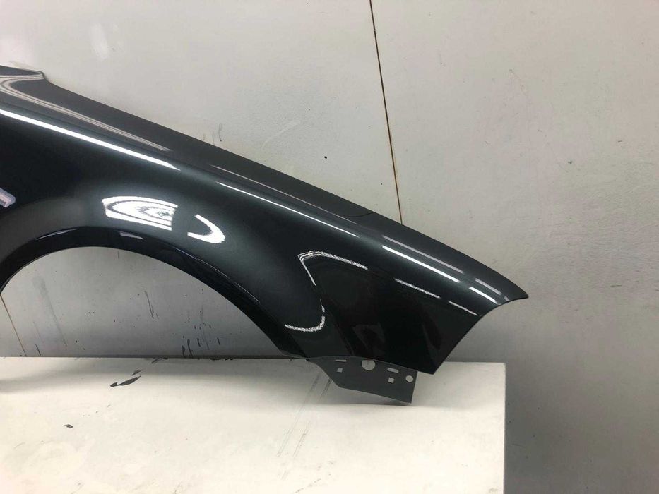 Aripa Fata Dreapta VW Passat B5.5 An 2000-2004 (LC7V (Gri))