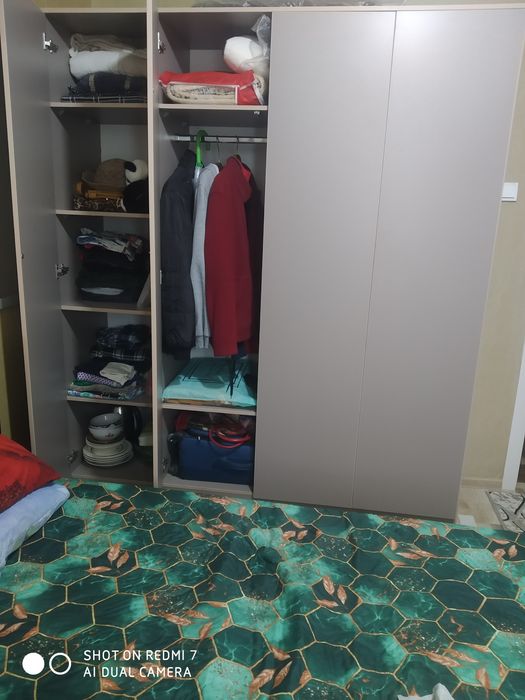 Продается шкаф бельевой
