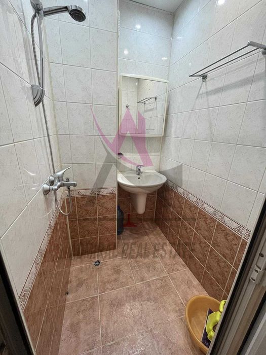 Дава се под наем Тристаен апартамент в Варна, Чайка - 65 кв.м за 500 € - Снимка #3