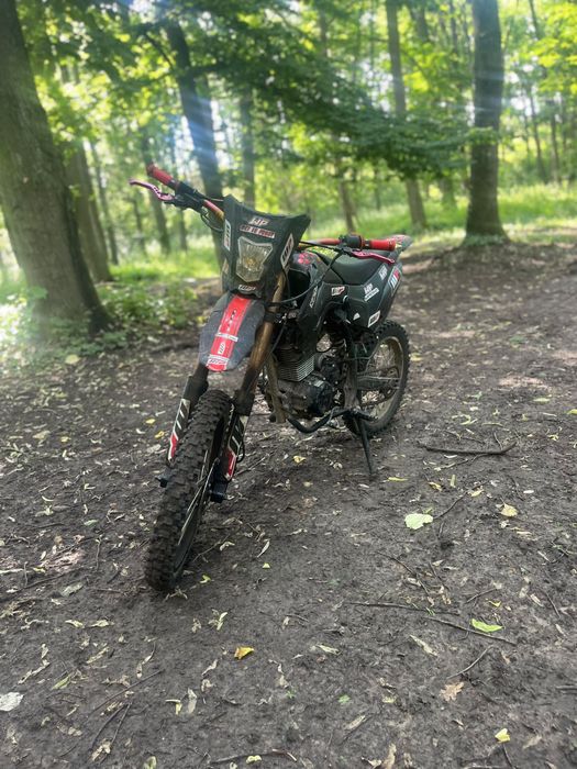 Vand cross kxd falcon 150 cc