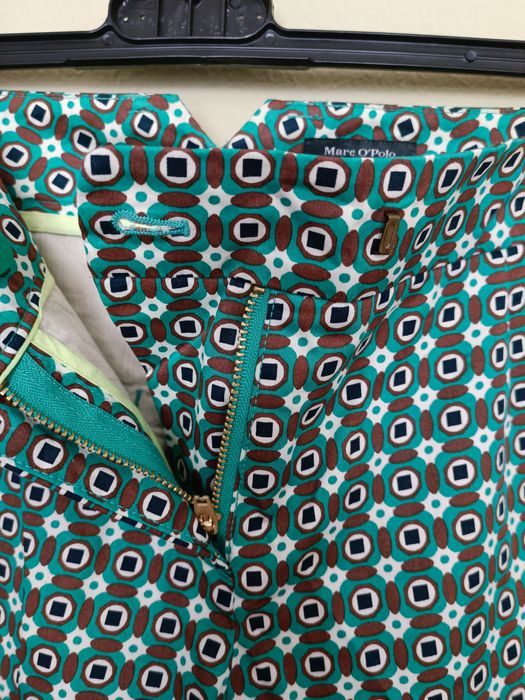 Качествен цветен панталон Marc O'Polo