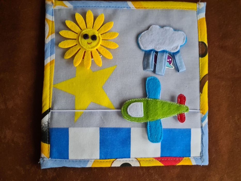 Тиха книжка Монтесори