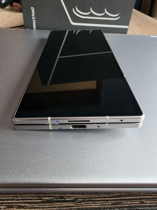 Samsung galaxy Z fold 7 512gb