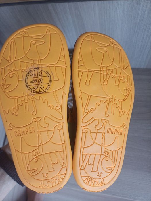 Нови сандали Camper 25