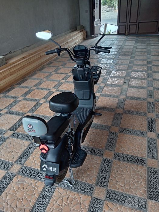 elektro skuter aramada