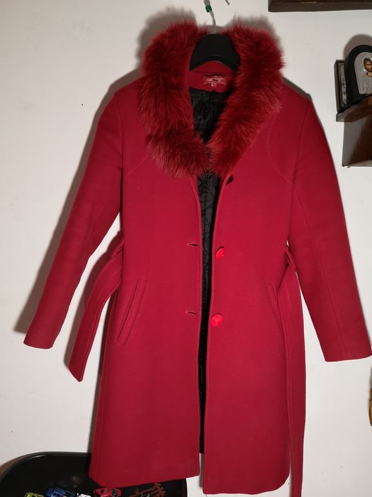 Palton rosu lana 80%