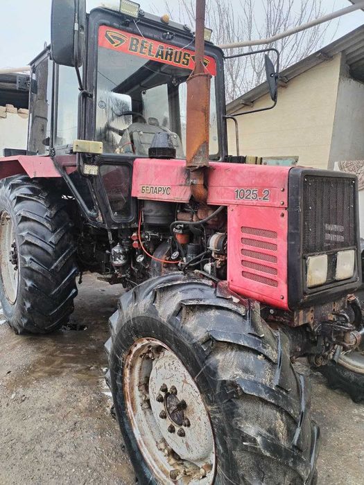 Трактор МТЗ 1025,2
