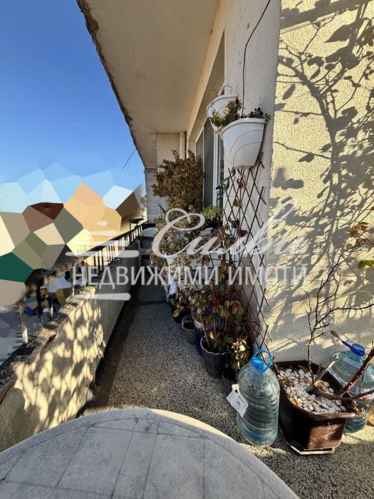 Продава се Тристаен апартамент в Нови пазар - 72 кв.м за 886 €/кв.м - Снимка #7