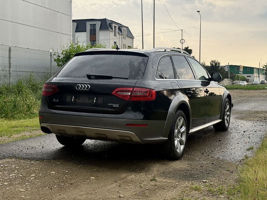 Audi A4 Allroad 2013 Avariat | 2.0 Diesel