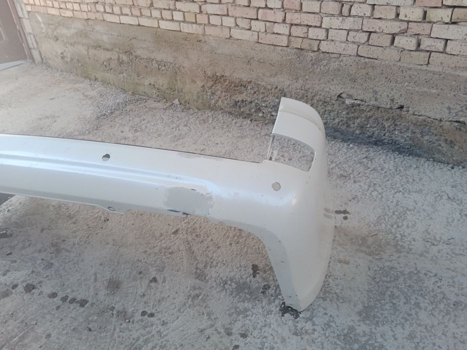 Бампер Toyota L 200