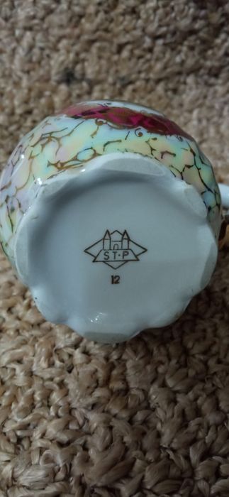 Сливочник и молочник