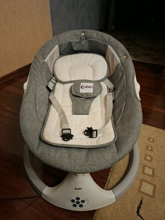 Продаётся шезлонг