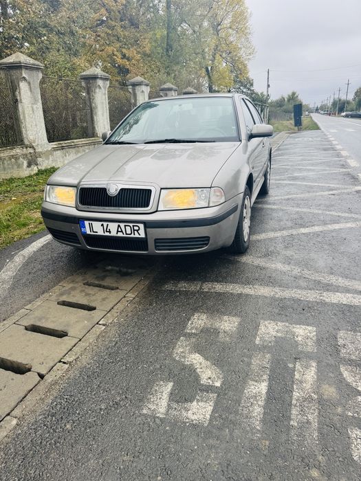 Skoda octavia 1 1.6 benzina plus GPL