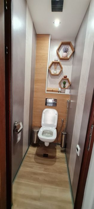 Продава се Тристаен апартамент в Луковит - 109 кв.м за 702 €/кв.м - Снимка #7