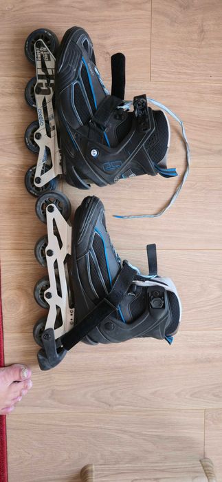 Ролкови кънки, размер 43-44.