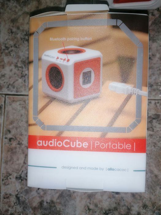 Преносим високоговорител audioCube с батерия