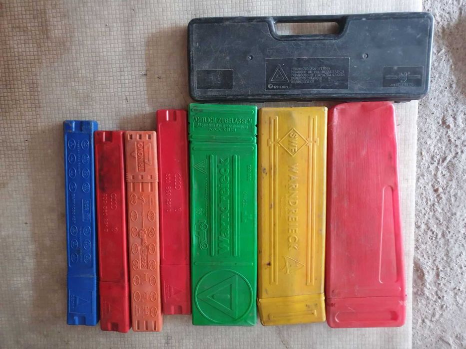 Крик,ключ,триъгълник,кука дърпане за лека кола