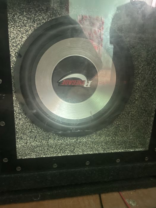 Vand subwoofer rennegade