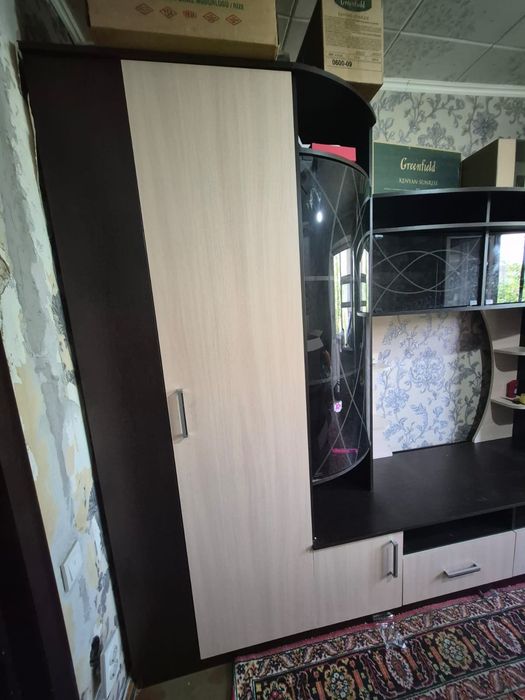 Продам мебельную стенку, 360 см