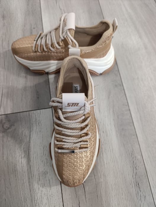 Adidași dama Steve Madden
