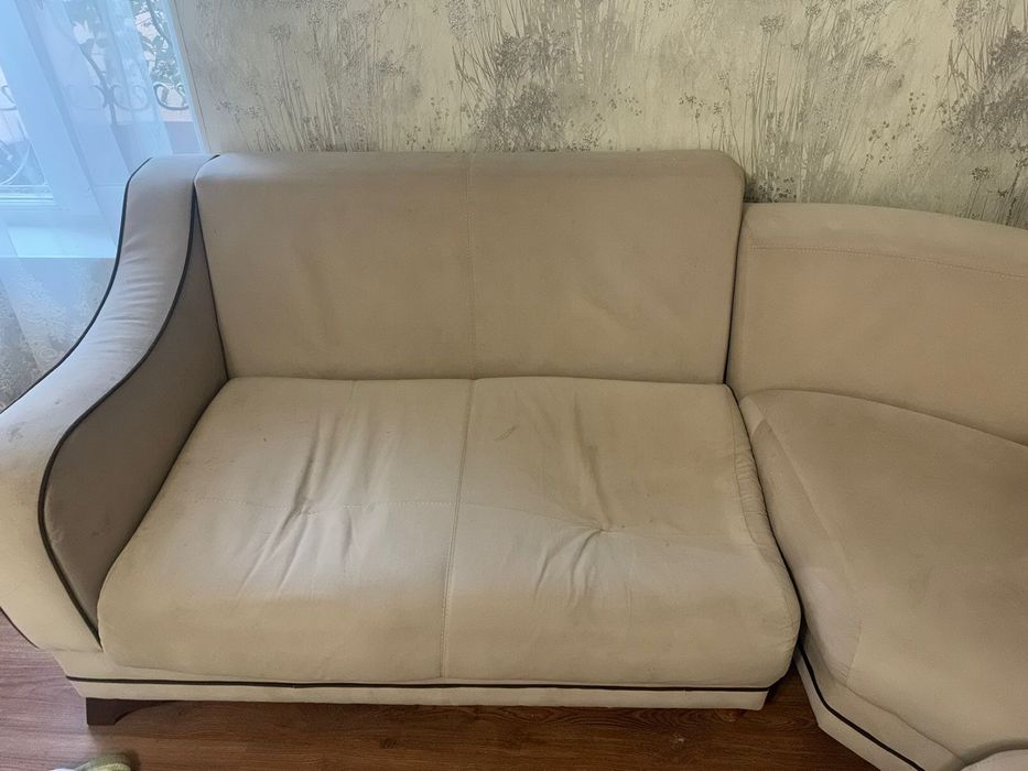 Диван для гостинной