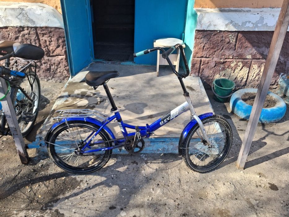 Продам отличныи холодильник элжы