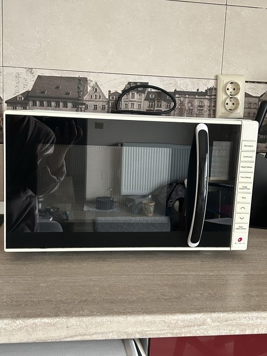 Cuptor cu microunde Myria