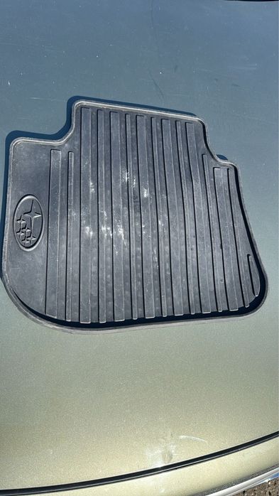 Subaru outback оригинальный полик