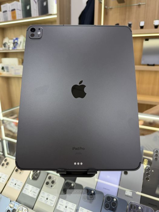 Ipad pro m4 13 dyum 12 stikl 1 tr simkarta