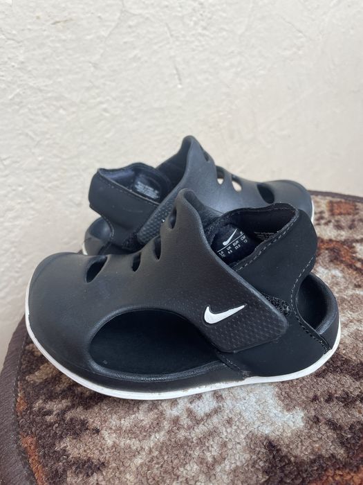 Сандали Найк  23,5 размер