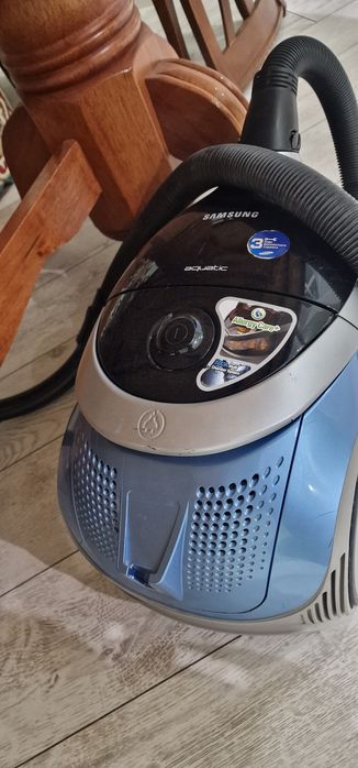 Продам пылесос Samsung