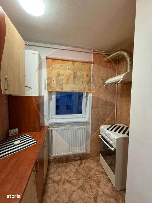 Apartament spațios-zona Vasile Aron