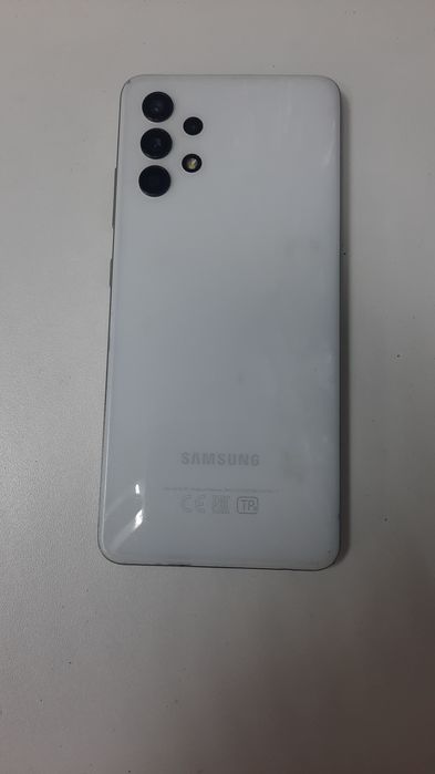 В продаже Самсунг А32 с документами. и Редми 10