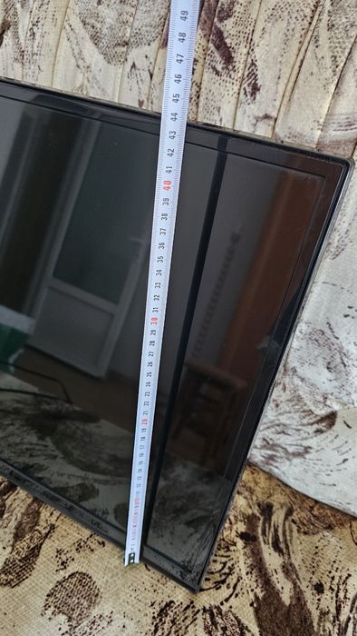 Televizor Hitachi 32HBC01 A (81 cm) + Suport de perete inclus