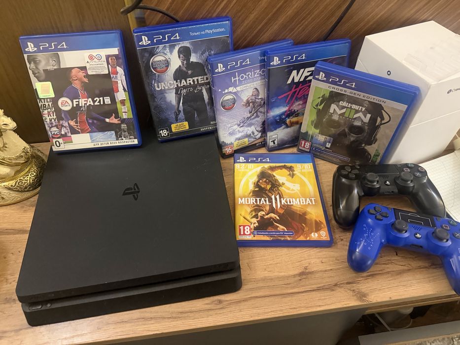 SonyPlaystation 4 терабайт