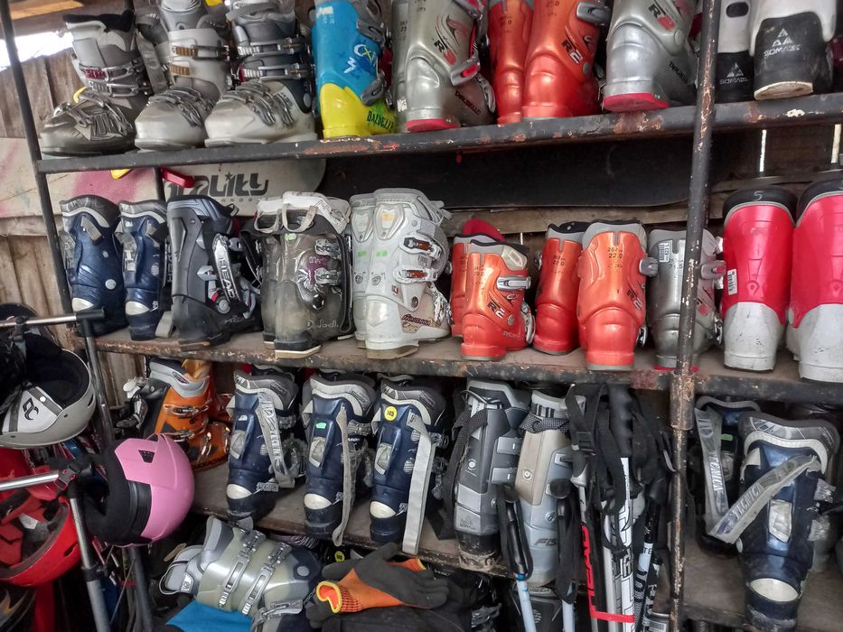 Skiuri si clapari pentru copii si adulti, toate marimile