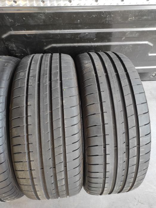 255/40/18 225/45/18 Goodyear