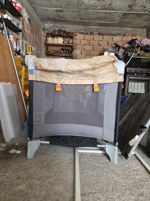Сгъваемо легло Hauck Dream'n Play Plus Grey