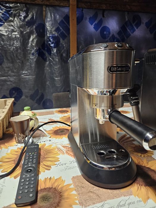 Кафемашина DeLonghi Dedica