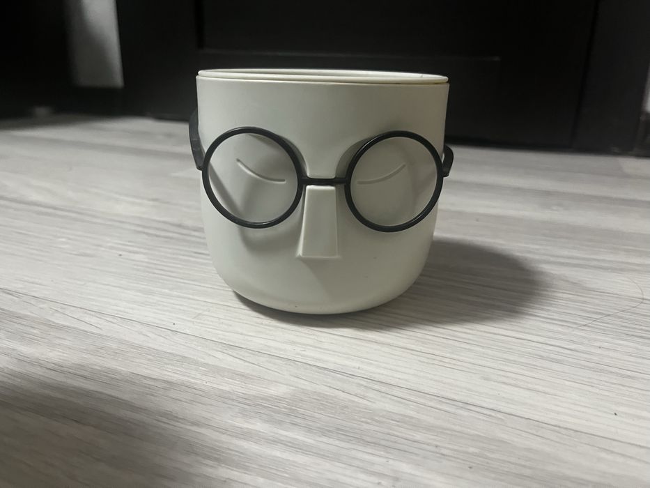 Продам горшки разного объема