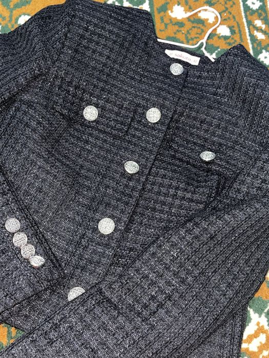 Костюм сатылады!