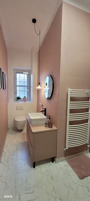 Apartament 2 camere cu pivnita zona Spitalul judetean centrul istoric