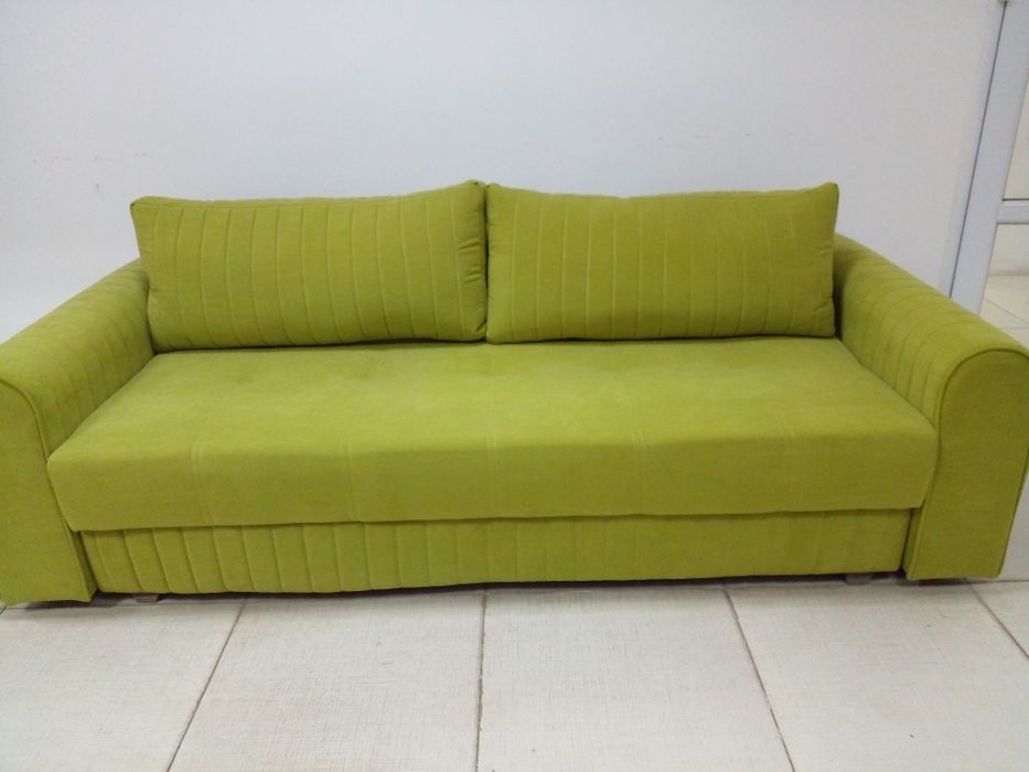 Продам диван новый