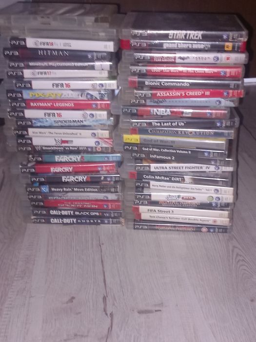 PS 3 modat cu hen + 55 jocuri