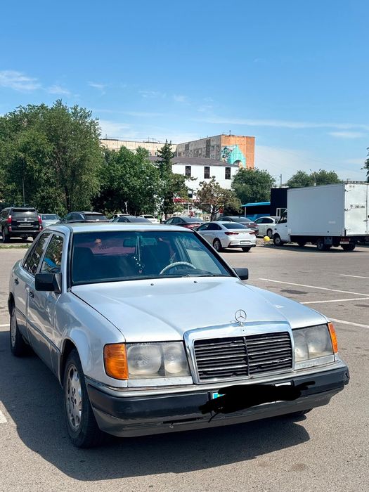 Mersedes Benz E230 W124