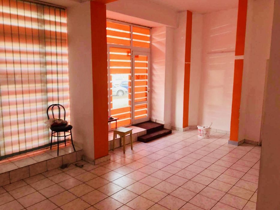 Spatiu comercial 200 mp, De inchiriat