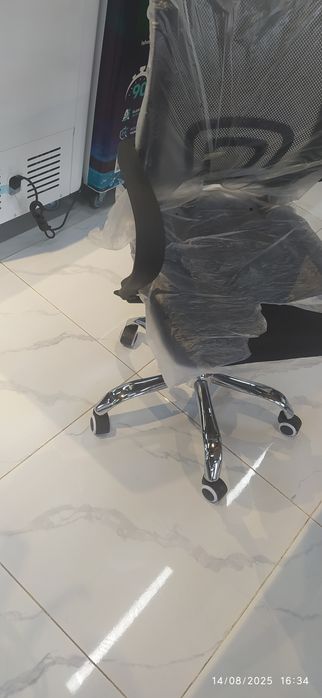 Stul masajni ofis uchun