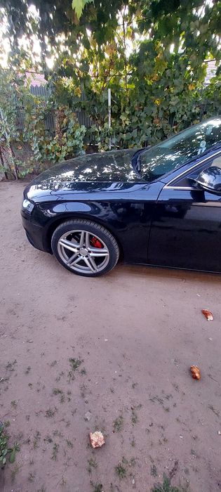Vând Audi A4 b8 2.0 2009